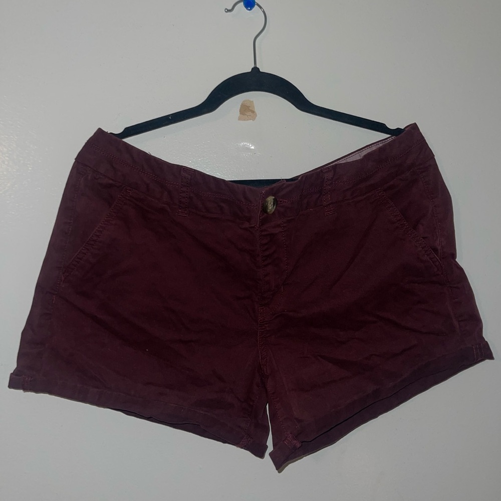 American eagle shorts size 14